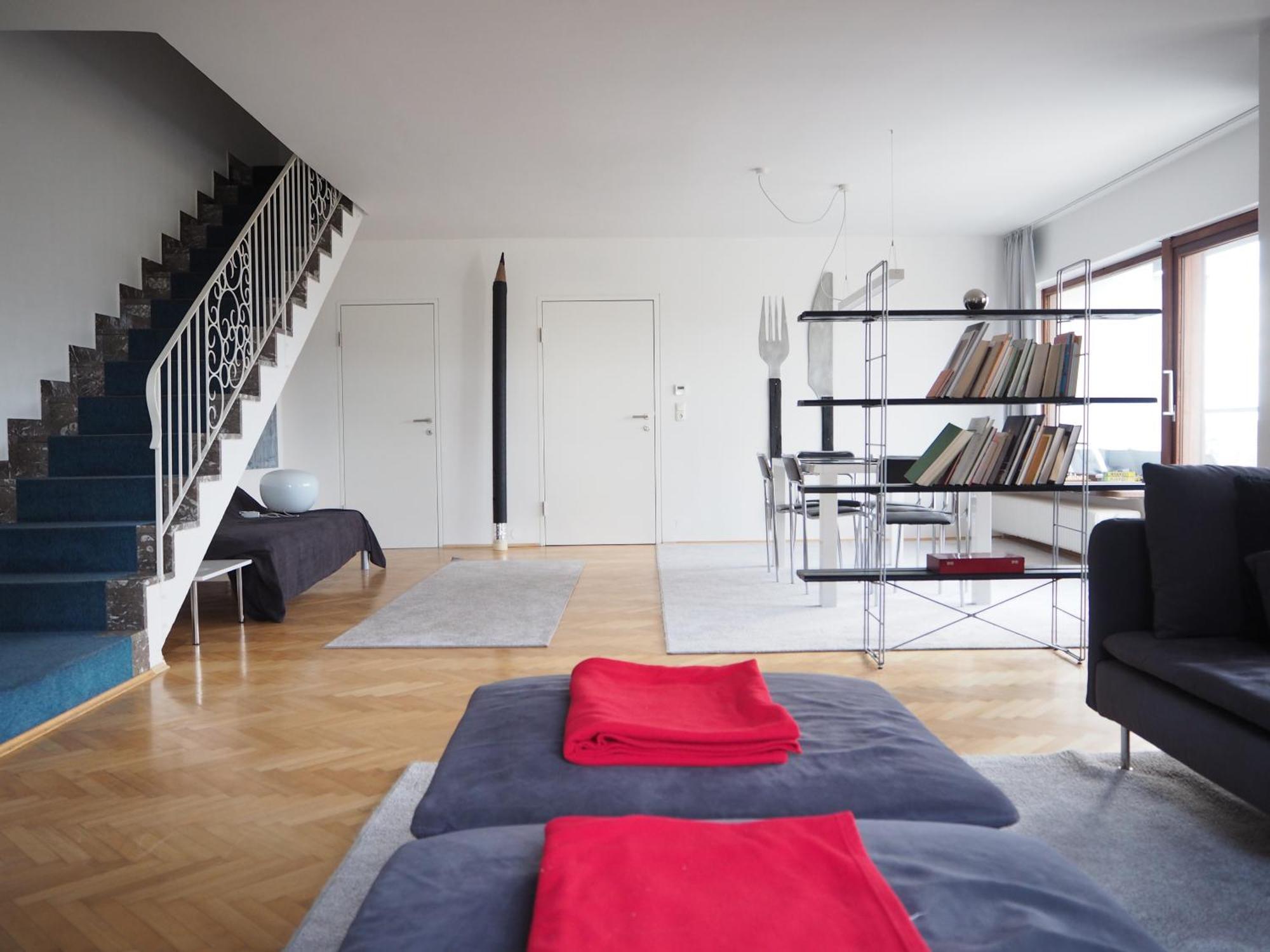 Lanzo Apartment *
